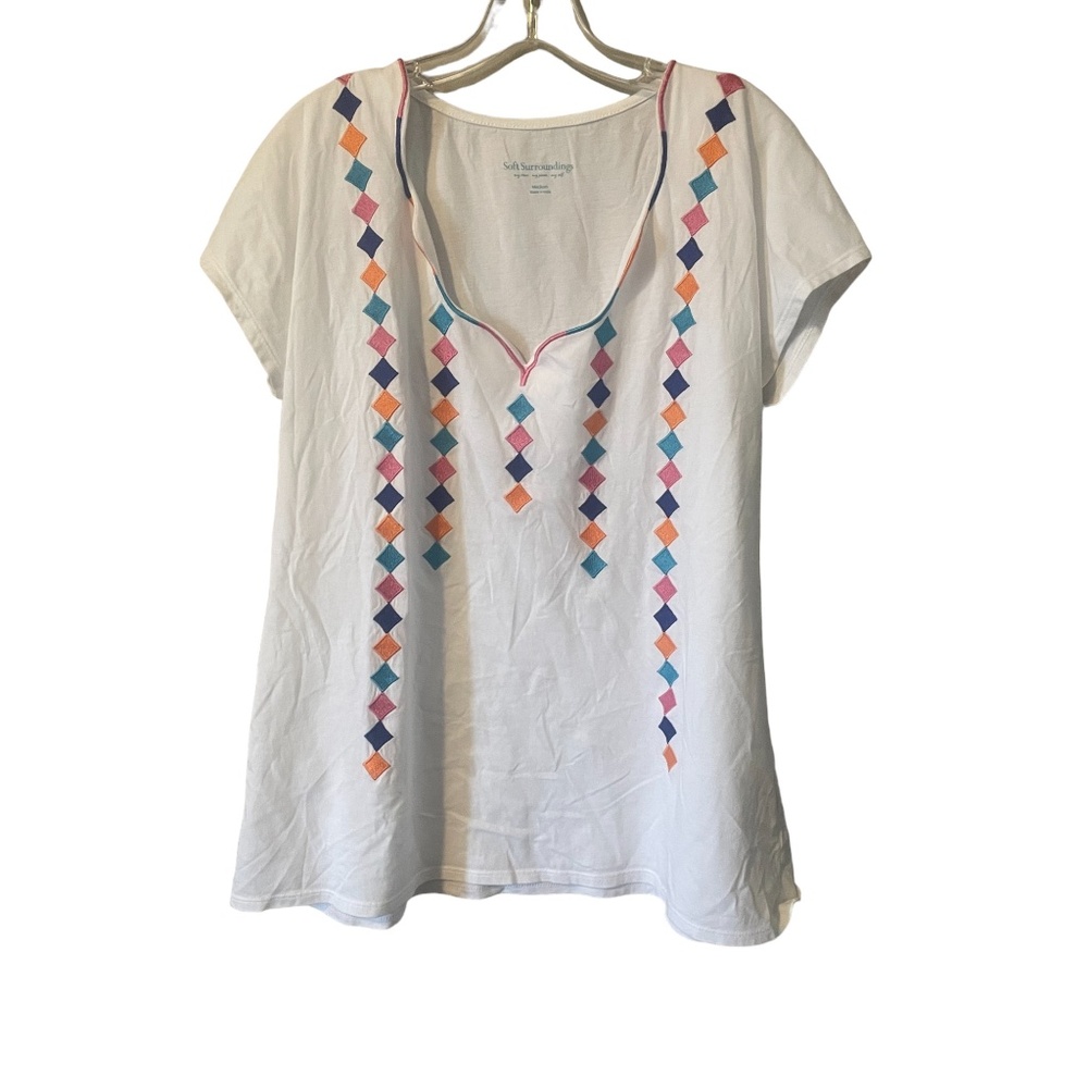 Soft Surroundings Medium White‎ Embroidered Trim Ladies Top 100% Cotton